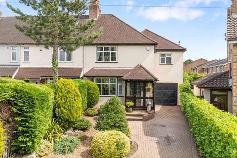 4 bedroom end of terrace house for sale, High Road, North Weald, Epping, Essex, CM16