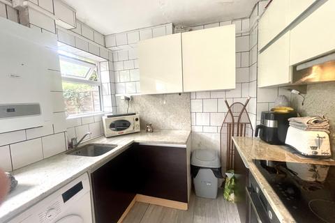 2 bedroom semi-detached house for sale, Crossing Road, Epping, Essex, CM16