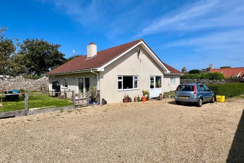 5 bedroom detached bungalow for sale, archies row, Alderney