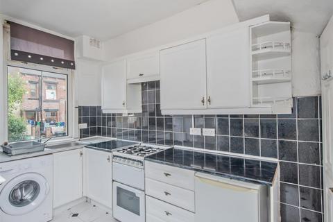 7 Blackpool Grove, Leeds, LS12 5NX