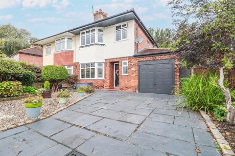 Rathmore Crescent, Southport PR9