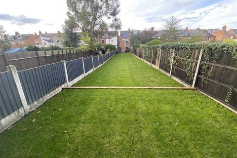 2 bedroom semi-detached house for sale, Sketchley Road, Burbage LE10