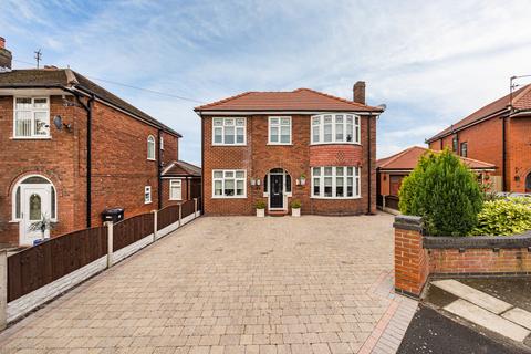 4 bedroom detached house for sale, Shelley Road, Widnes WA8