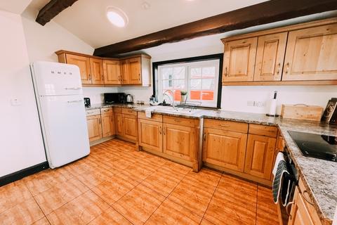 undefined, Glenluce DG8