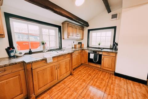 undefined, Glenluce DG8