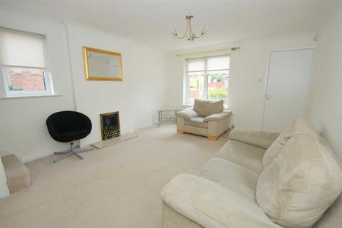 2 bedroom semi-detached house to rent, Kingfisher Way, Alwoodley, Leeds