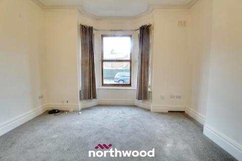 2 bedroom flat to rent, Victoria Road, Retford DN22