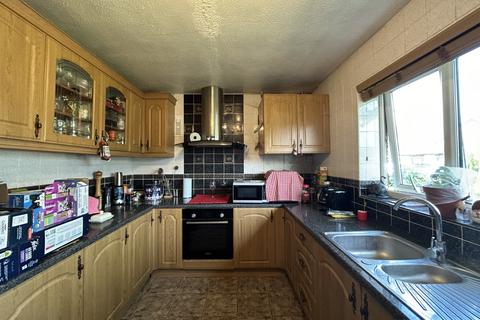 3 bedroom bungalow for sale, Linden Close, Haddenham, Ely, Cambridgeshire