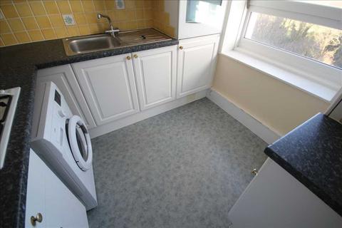 1 bedroom flat to rent, 4 Edgar Road, Hounslow TW4