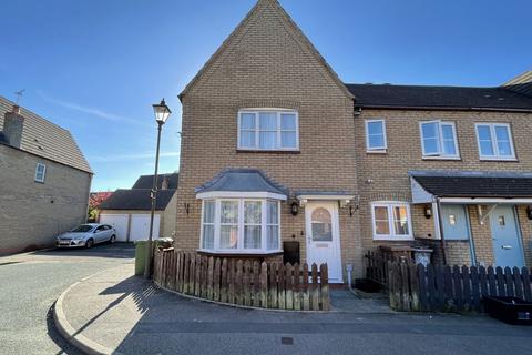 3 bedroom end of terrace house for sale, Calcutt Way, Dickens Heath