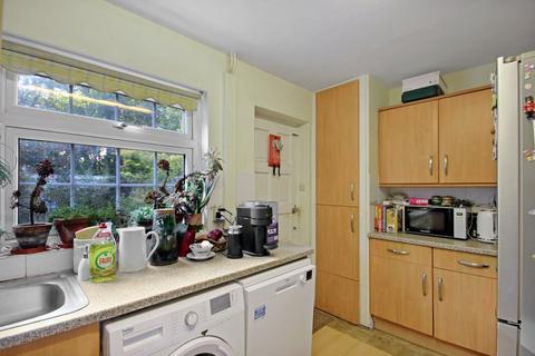 3 bedroom terraced house for sale, Crescent Road, East Grinstead, RH19