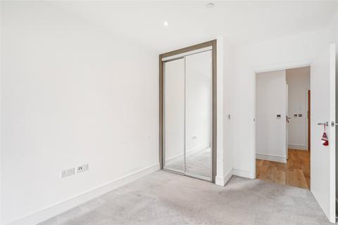 1 bedroom apartment to rent, Bridges Court Road, London, SW11