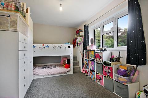 2 bedroom maisonette for sale, Stonedene Close, Forest Row, RH18