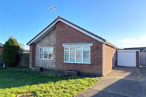 2 bedroom detached bungalow for sale, Alford Mill Close, North Hykeham, Lincoln