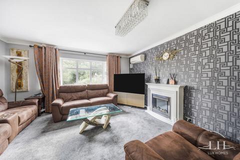 31 Mount Pleasant Avenue, Hutton, Brentwood, CM13 1PW