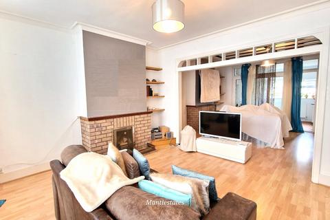 86 Ridgeway Avenue, Barnet, EN4 8TN