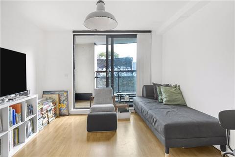 Flat 5, 4 Triangle Road, London, E8 3SP