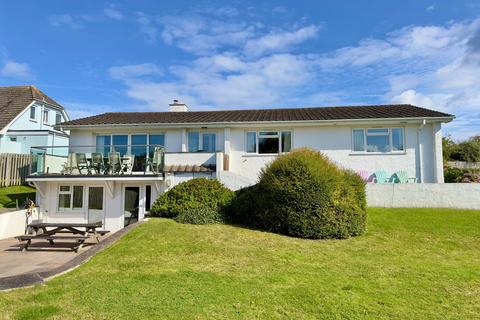 5 bedroom detached house for sale, Constantine Bay, PL28