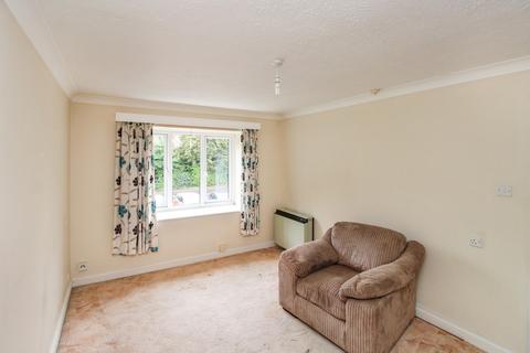 1 bedroom retirement property for sale, Brighton Road, Crawley, West Sussex. RH11 8TZ