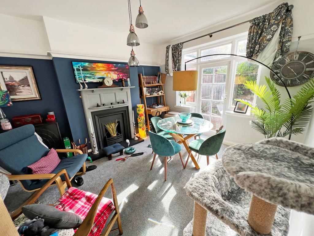 Sandown Road, Wigston... 3 bed semidetached house for sale £340,000