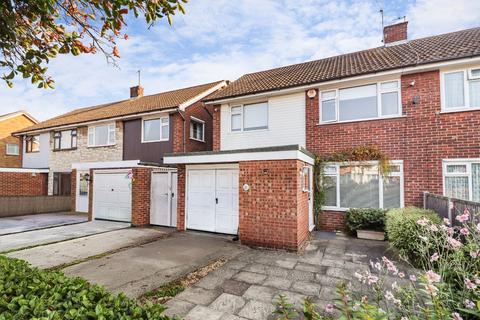 3 bedroom semi-detached house for sale, Tiverton Road, Bedford