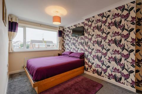 3 Elder Grove, Crediton, EX17 1DE