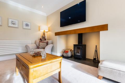 15 Lea Green Lane, Wythall, Birmingham, B47 6HE