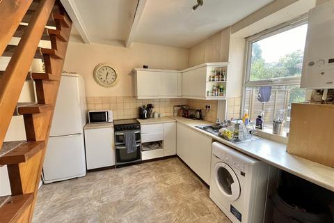 2 bedroom terraced house for sale, Mount Street, Glossop, Derbyshire