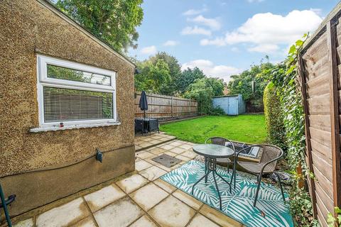 3 bedroom semi-detached house for sale, Addlestone,  Surrey,  KT15