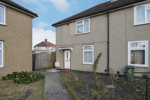 1 bedroom maisonette for sale, Halbutt Gardens, Dagenham