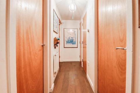 2 bedroom apartment for sale, Bath Street North, Southport PR9