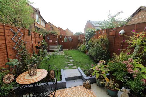 18 Anding Close, Olney, MK46 5QL
