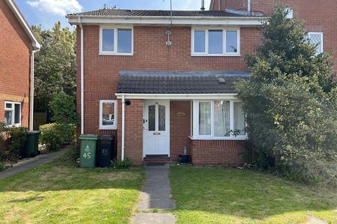 2 bedroom house to rent, Signal Grove, Bloxwich, Walsall