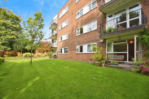 2 bedroom flat for sale, Townfield Gardens, Townfield Road, Altrincham, Greater Manchester, WA14