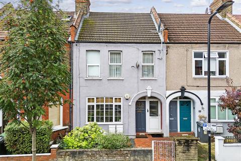 16 Perth Road, London, E10 7PB