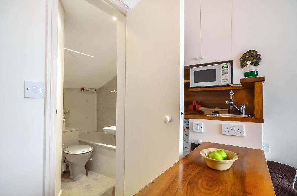 Apartment in London - View 4