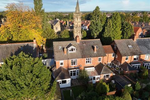 5 bedroom semi-detached house for sale, Tower Road, Darlington