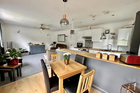 2 bedroom semi-detached bungalow for sale, Cockleton Lane, Cowes