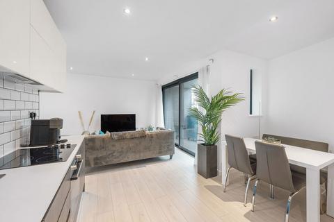Flat 1, Grove Lodge, 2c Bensham Grove, Thornton Heath, CR7 8EA