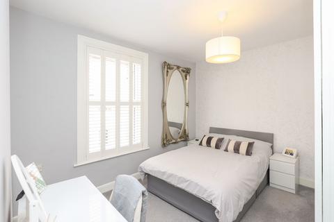 35 Marr Terrace, Sheffield, S10 3GL