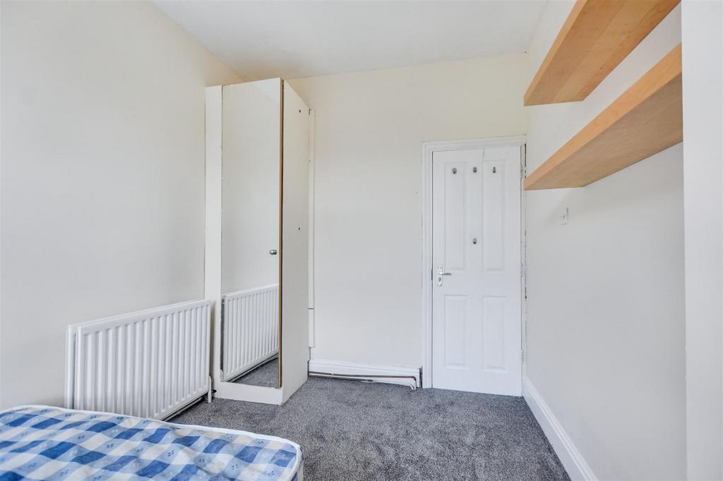 Bedroom 3 2.jpeg
