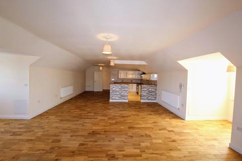 2 bedroom flat to rent, McKennas View, Prescot L34