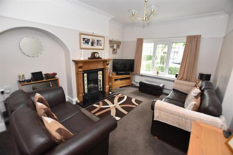 3 bedroom semi-detached house for sale, Maple Grove, Garden Village, Hull