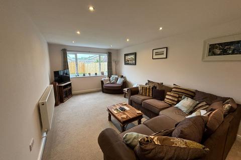 3 bedroom detached bungalow for sale, Pendre Gardens, Brecon, LD3