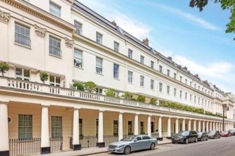 3 bedroom apartment to rent, Belgravia, London SW1W