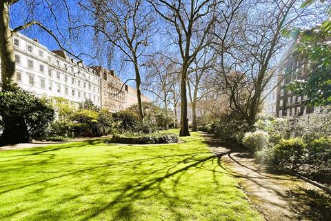 3 bedroom apartment to rent, Knightsbridge, London SW1X