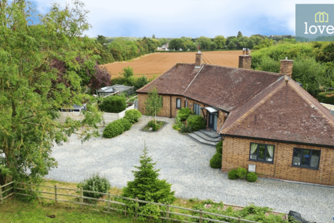 5 bedroom detached bungalow for sale, Great Coates Road, Healing DN41