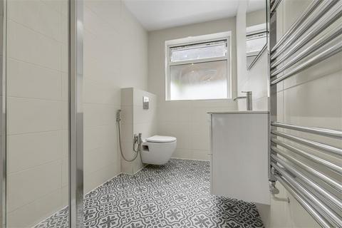 14 Blithfield Street, London, W8 6RH