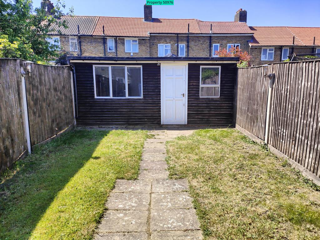 Outhouse/shed