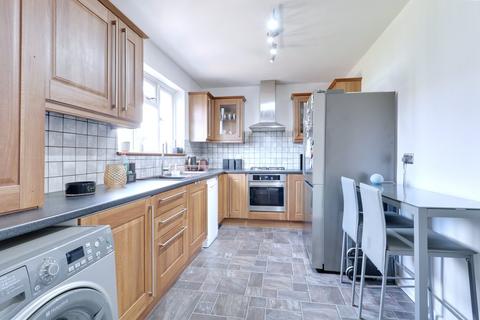 108 Broxburn Drive, South Ockendon, RM15 5QS